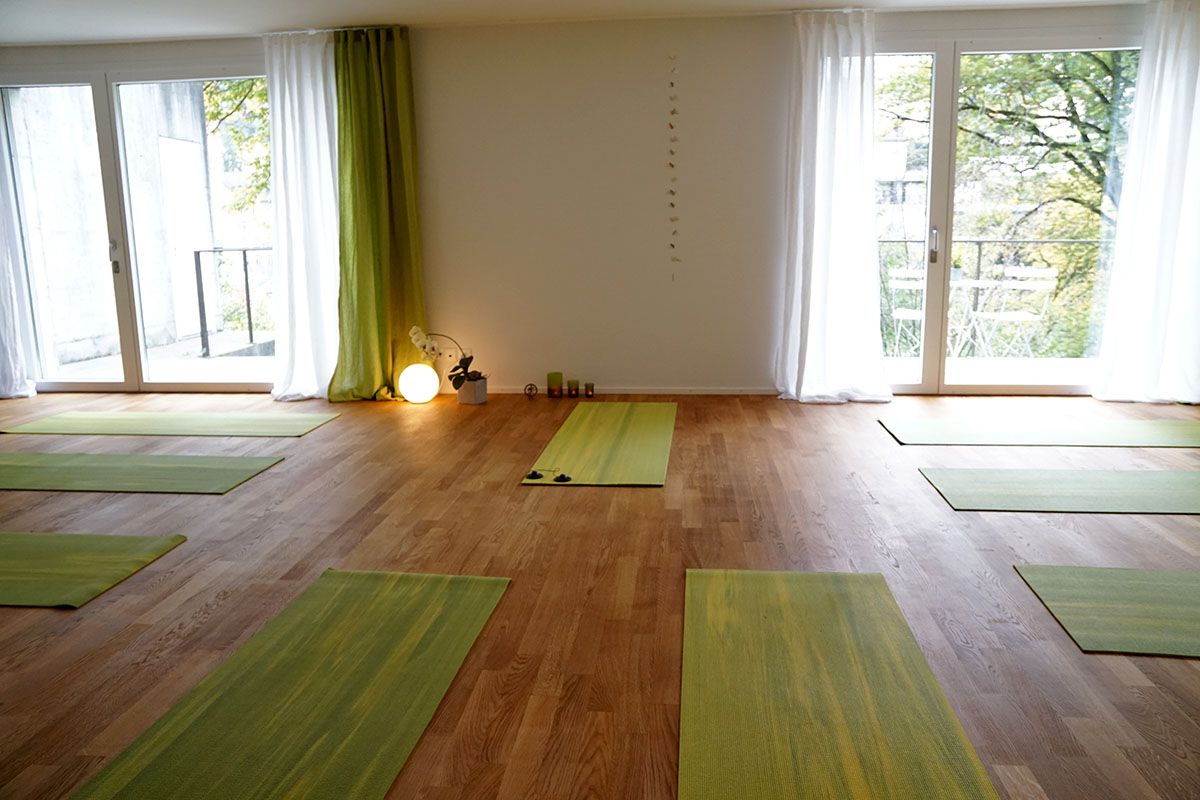 Yoga Leona Hug Luzern